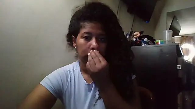 Ivon-09 online show from November 17, 2025, 11:25 am