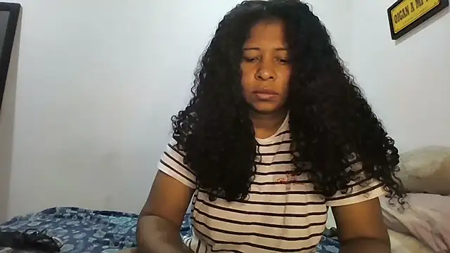 Ivon-09 online show from November 28, 2025, 10:26 am