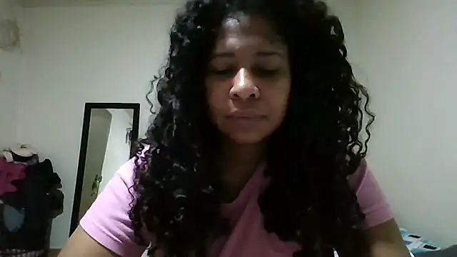 Ivon-09 online show from April 30, 2026, 1:29 pm