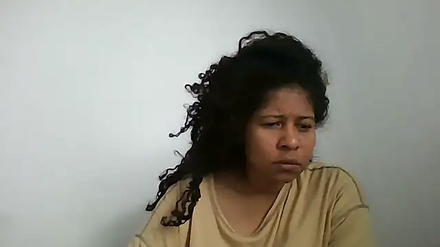 Ivon-09 online show from September 18, 2025, 12:41 pm