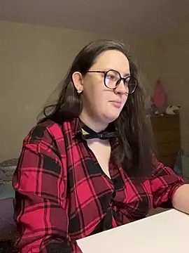 Snapshot of hungry1bunny chatting on February 18, 2026, 8:16 pm hungry1bunny online show from February 18, 2026, 8:16 pm