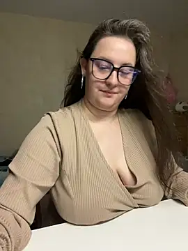 hungry1bunny online show from June 30, 2026, 6:30 pm
