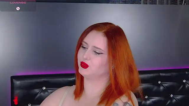 AnnaRichmond online show from September 25, 2025, 3:01 am