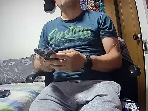 Ponpeo online show from June 16, 2026, 3:06 am
