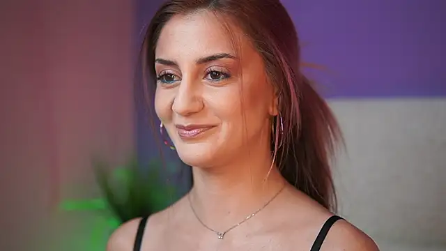 SabrinaHope online show from August 6, 2026, 9:10 pm