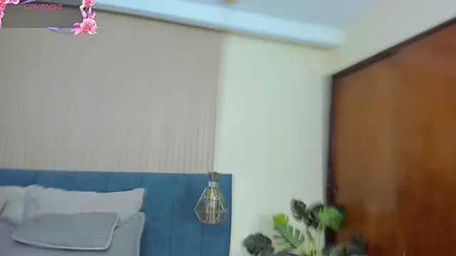 kathecute   online show from June 17, 2026, 1:38 am