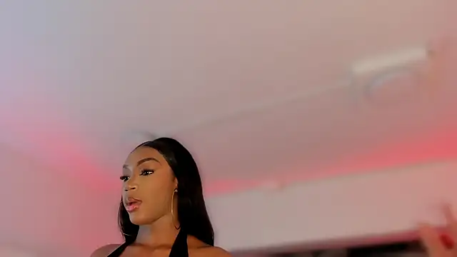 ChaynnaCooper online show from December 14, 2025, 4:29 am