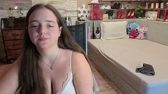 Snapshot of Kimberly-Caprice chatting on July 26, 2026, 7:15 am Kimberly-Caprice online show from July 26, 2026, 7:15 am