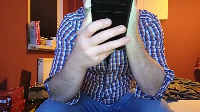 Henner33 online show from January 13, 2025, 5:55 pm