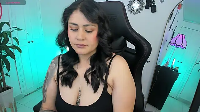 GretaX-X online show from September 30, 2025, 12:05 am