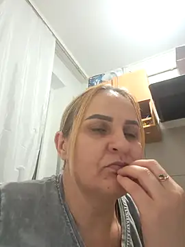 Snapshot of Malichkaanna30 chatting on February 25, 2026, 4:51 pm Malichkaanna30 online show from February 25, 2026, 4:51 pm