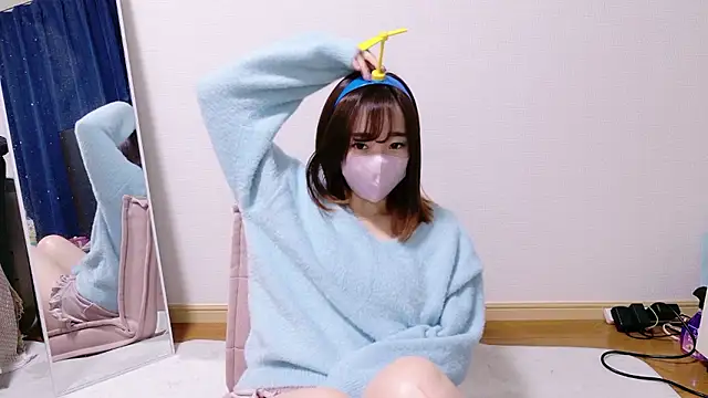 Rio chan  online show from November 19, 2025, 12:49 pm