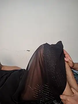 Raat ki rani  online show from March 13, 2025, 5:50 pm