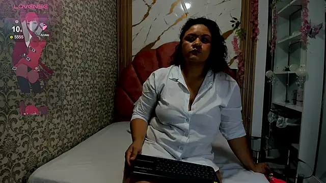 valeria rivera1 online show from June 19, 2026, 7:09 pm