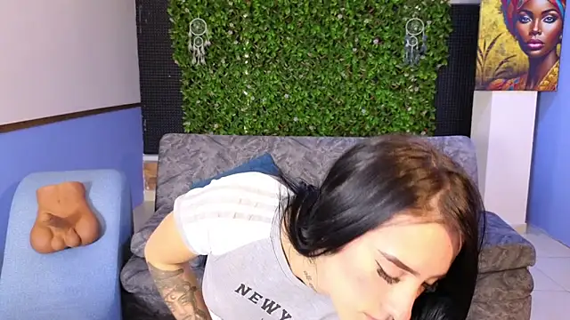 mei sweetcat online show from December 3, 2025, 11:31 am