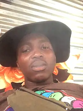 realGsign online show from February 9, 2025, 11:25 am