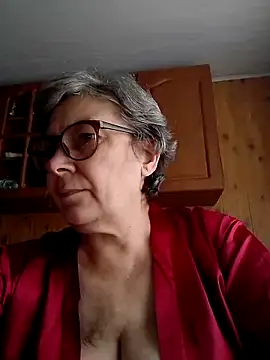 IrinaSweet54 online show from September 26, 2025, 7:15 am