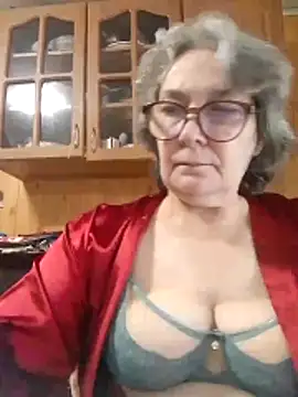 IrinaSweet54 online show from June 14, 2026, 8:48 am