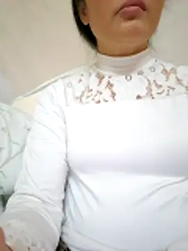 Lovepussyhair online show from January 7, 2026, 5:18 pm