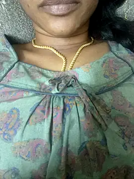 Ambika01 online show from April 26, 2026, 3:09 pm