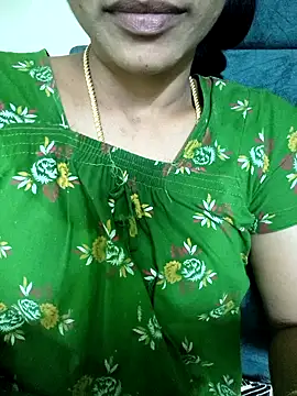 Ambika01 online show from March 18, 2026, 2:08 pm