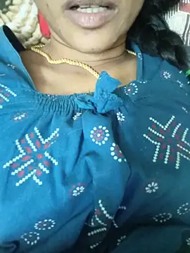 Ambika01 online show from May 16, 2026, 5:01 pm