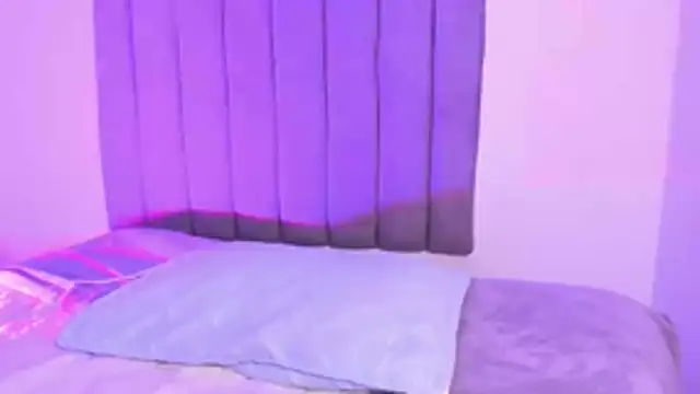 sarah  bigboobs online show from December 4, 2025, 7:18 am