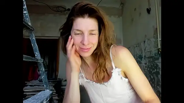 Snapshot of YourSuperModel chatting on June 17, 2026, 3:44 pm YourSuperModel online show from June 17, 2026, 3:44 pm