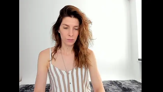 Snapshot of YourSuperModel chatting on May 19, 2026, 5:58 am YourSuperModel online show from May 19, 2026, 5:58 am