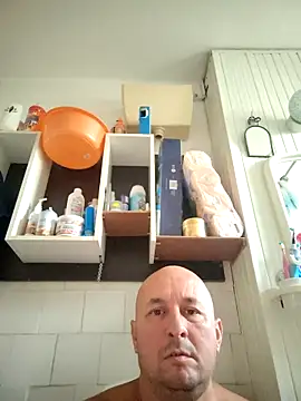 intx800 online show from September 14, 2025, 4:13 am