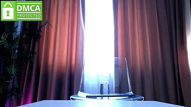 tequillashot online show from December 5, 2025, 12:37 pm