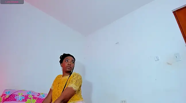 Snapshot of tisaya_8 chatting on March 16, 2025, 4:12 pm tisaya 8 online show from March 16, 2025, 4:12 pm