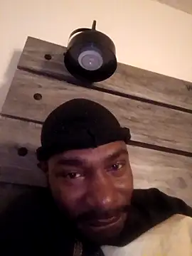 Mcoleman4642 online show from October 3, 2025, 11:17 pm