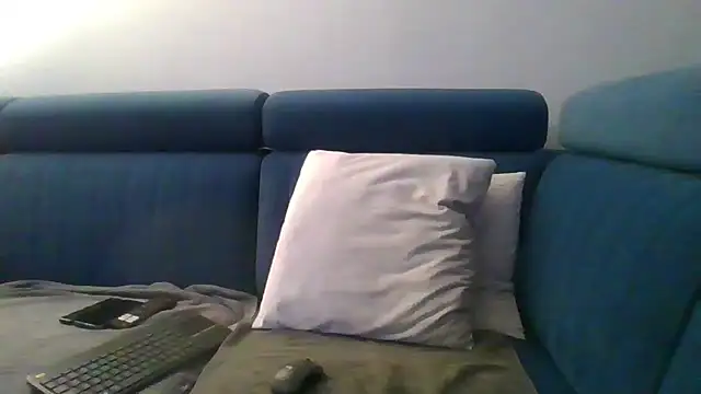 axecoman60 online show from March 14, 2025, 10:16 pm