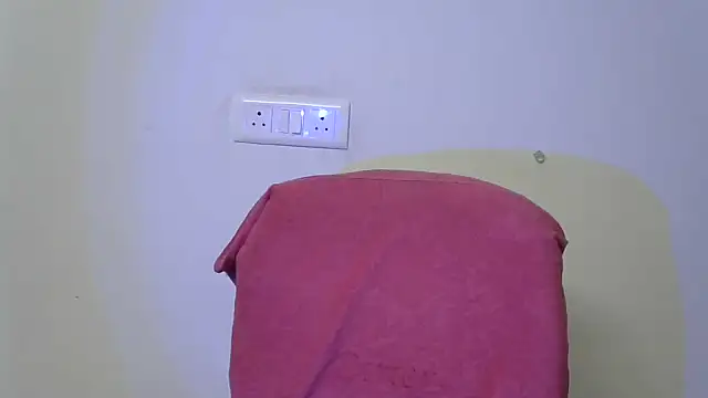 amrita2210 online show from February 20, 2026, 7:49 pm