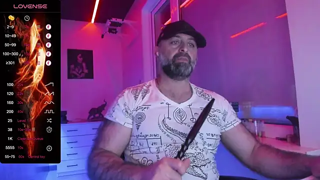 MAGABEAR077 online show from May 26, 2026, 7:23 pm