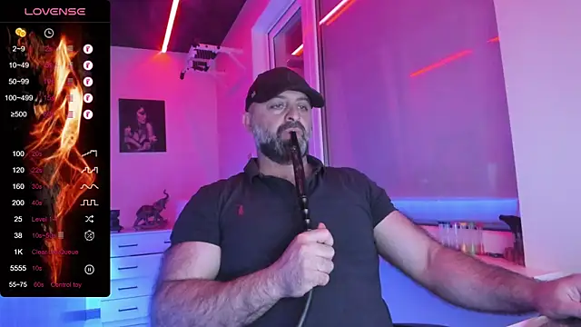 MAGABEAR077 online show from June 7, 2026, 7:52 pm