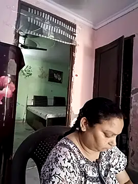 Kavya kapoor online show from October 19, 2025, 4:37 am