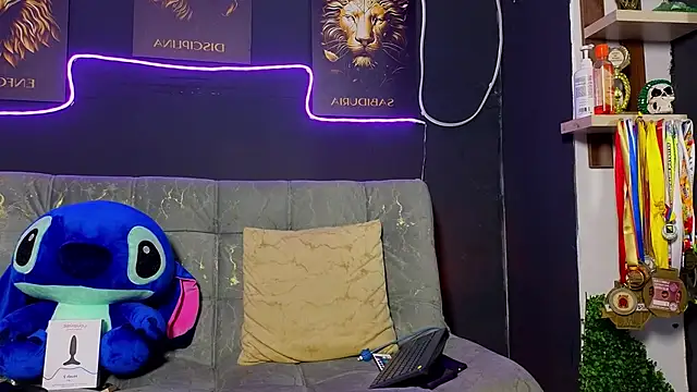 ERIC HARRISON online show from November 28, 2025, 2:56 am