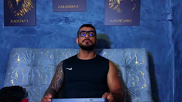 ERIC HARRISON online show from October 5, 2025, 12:56 am