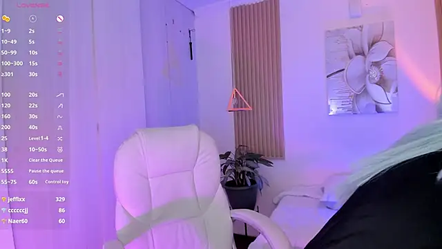 Kendall Bunnyy online show from March 19, 2025, 12:59 am