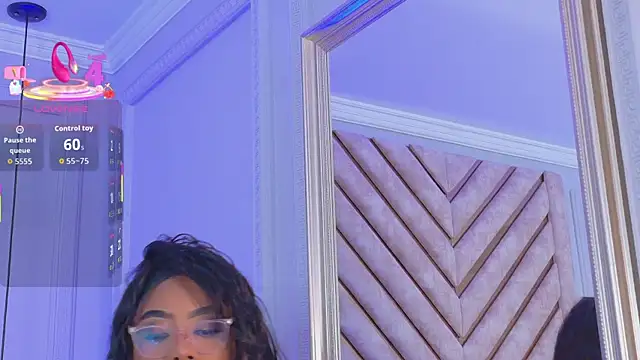 Lola King online show from September 9, 2025, 4:22 am