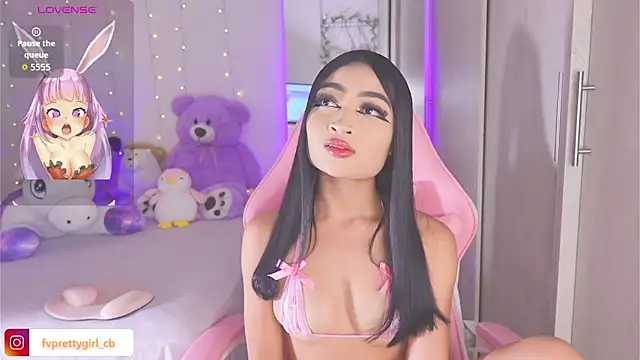 urfavprettygirl online show from November 19, 2025, 5:07 am