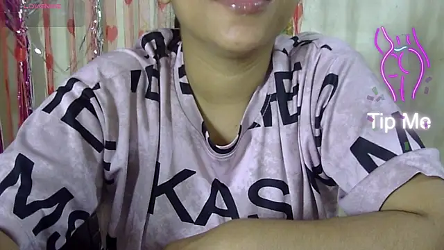 Snapshot of Preeti-Sexy chatting on November 25, 2025, 4:24 am Preeti-Sexy online show from November 25, 2025, 4:24 am