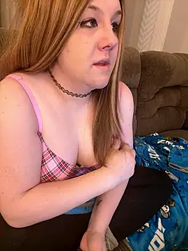 PuckBunny17 online show from January 7, 2026, 1:43 am