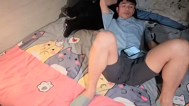 Snapshot of Big19Asia chatting on April 1, 2026, 9:54 am Big19Asia online show from April 1, 2026, 9:54 am