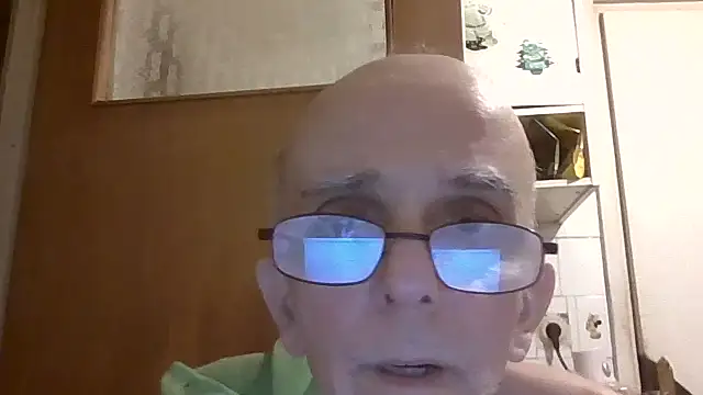 Snapshot of mariusica1@xh chatting on July 14, 2026, 12:32 am mariusica1xh online show from July 14, 2026, 12:32 am