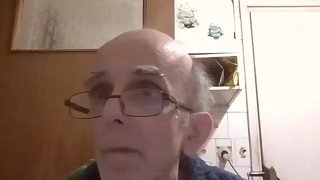 Snapshot of mariusica1@xh chatting on February 23, 2026, 1:40 am mariusica1xh online show from February 23, 2026, 1:40 am