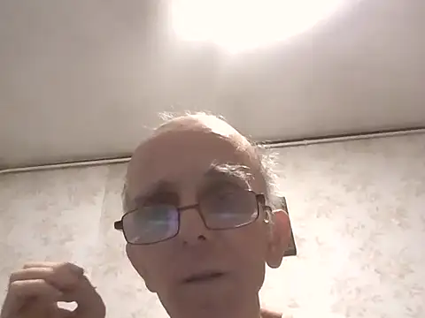 mariusica1xh online show from October 29, 2025, 7:13 pm