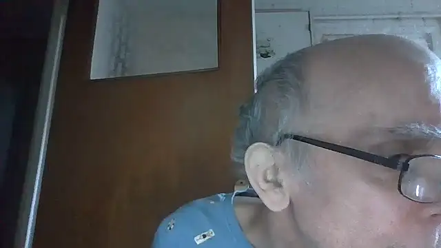 Snapshot of mariusica1@xh chatting on March 12, 2026, 4:00 pm mariusica1xh online show from March 12, 2026, 4:00 pm